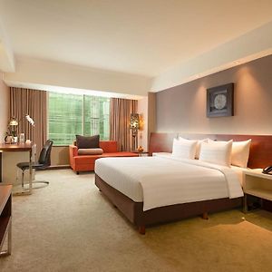 Kamar king club executive